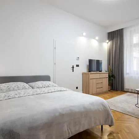 Old Town Kazimierz Διαμέρισμα Krasków